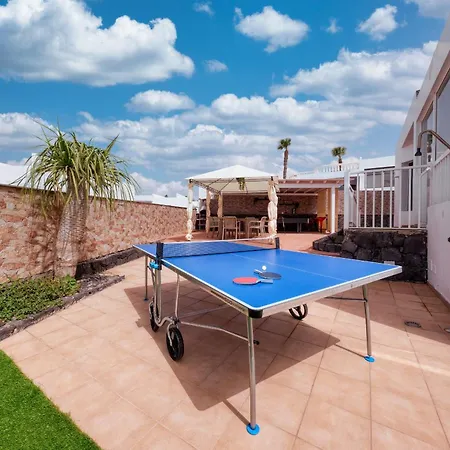 Villa Maria - Pool, Ping Pong And Billiard - 10min From The By Lanzarote